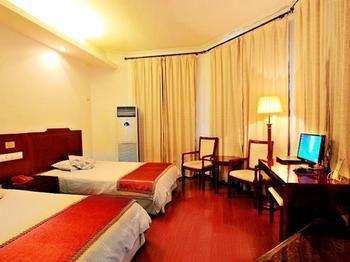 Luchi Hotel Luyang  Extérieur photo