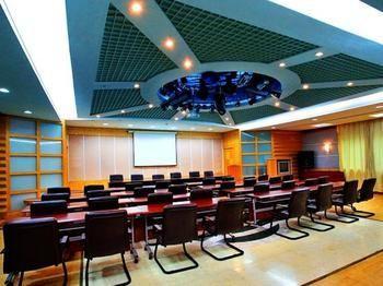 Luchi Hotel Luyang  Extérieur photo