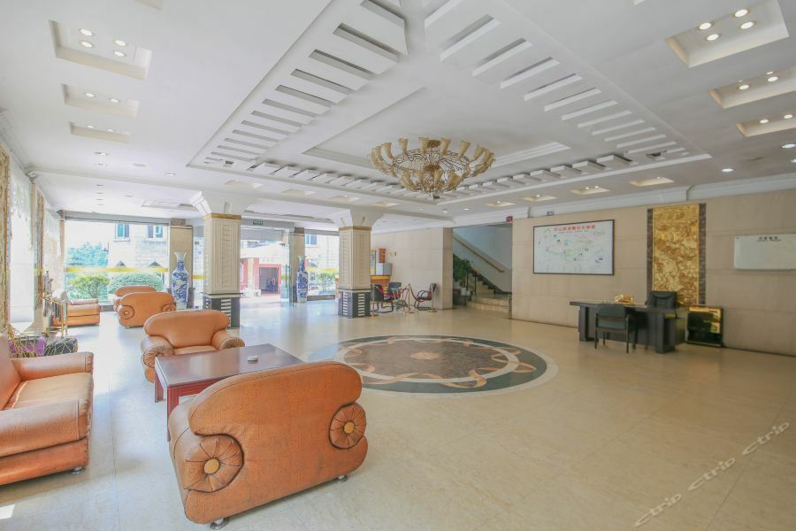 Luchi Hotel Luyang  Extérieur photo